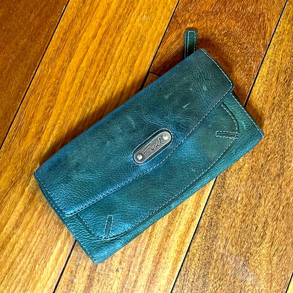 Fossil Leather Wallet